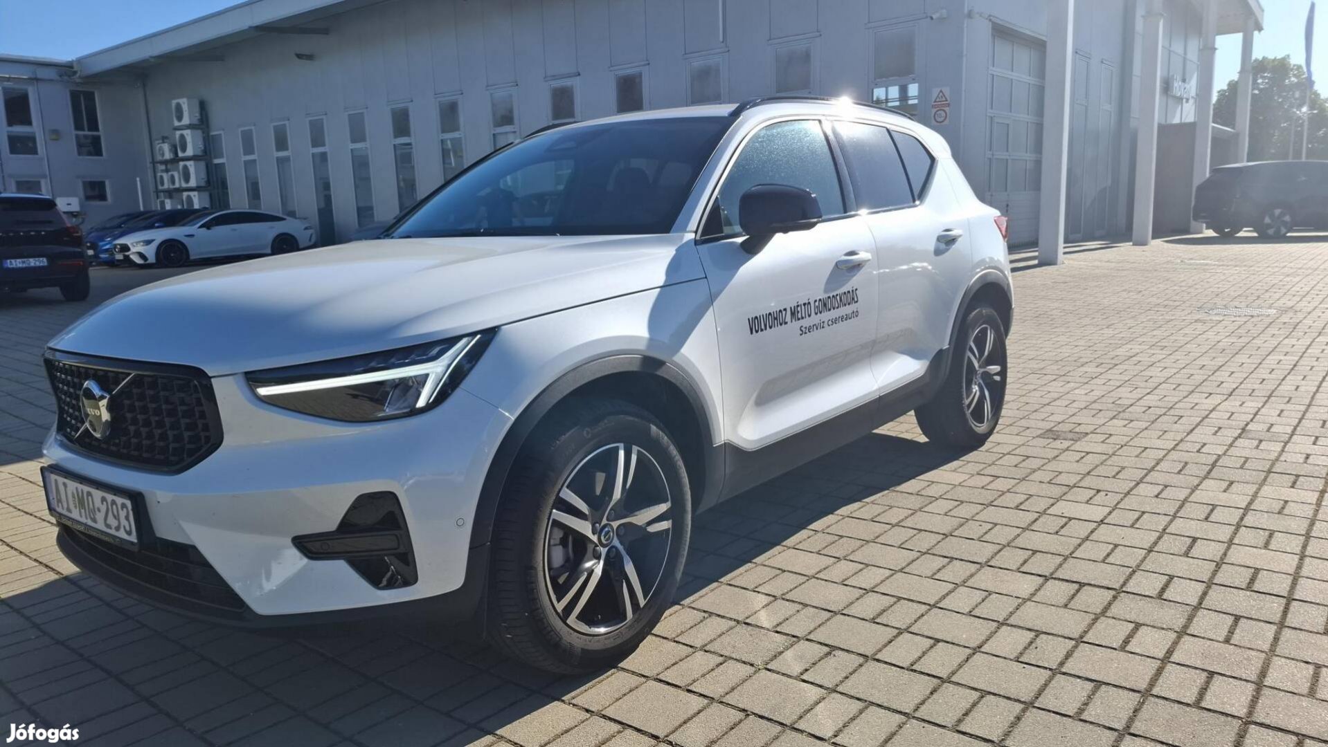 Volvo XC40 2.0 [B4] Mhev Plus Dark DCT Demó AUT...